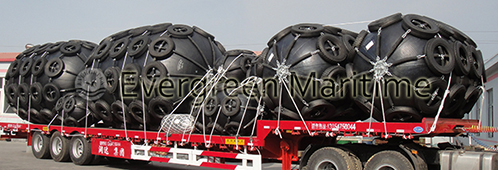pneumatic rubber fenders