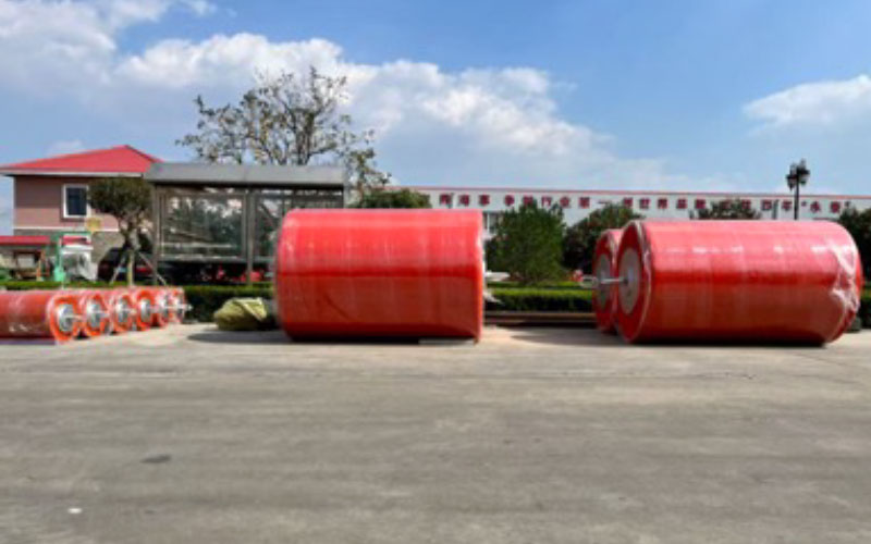 How to Choose Between Foam-Filled Fender and DA/SA-Type Rubber Fender